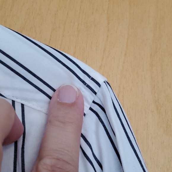 Express Design Studio Button Down Top - Picture 12 of 12